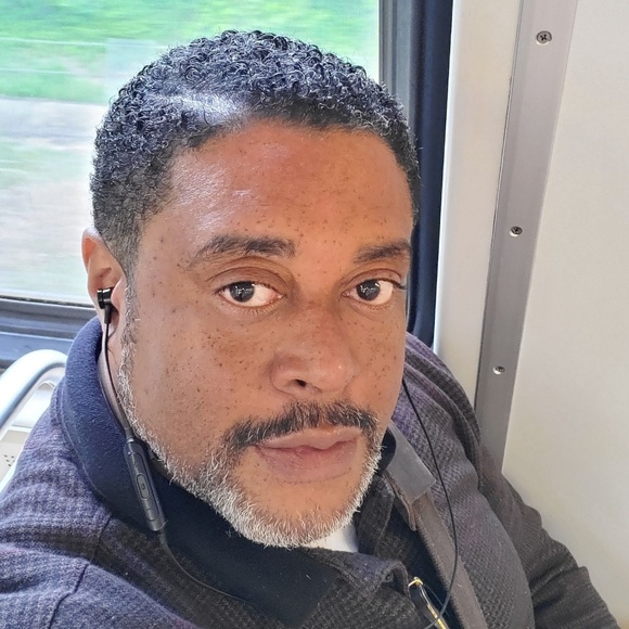 Meet your Posher, Wayne - Picture 2 of 4